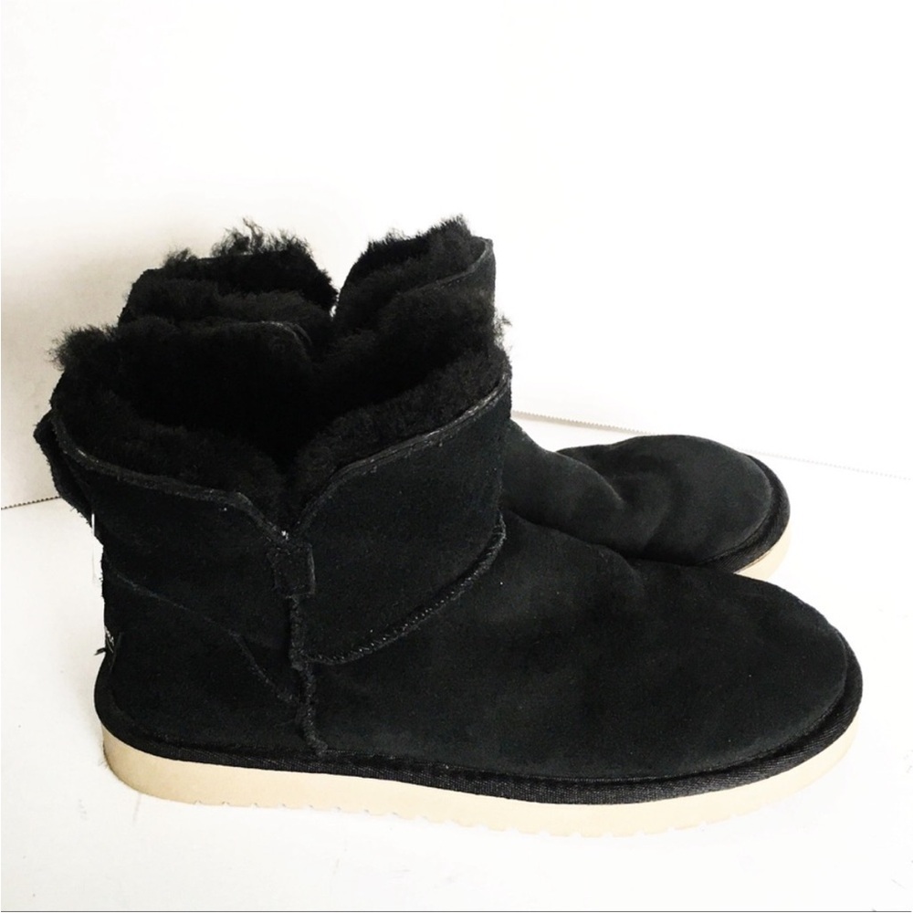 Ugg Koolabura Black Shearling Short Boot 7